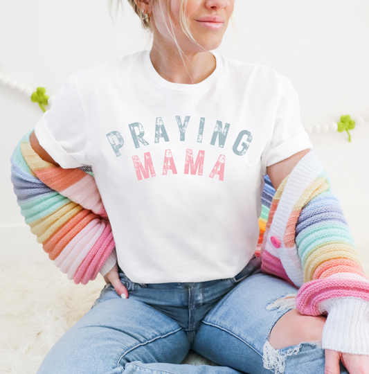 PRAYING MAMA - TEE