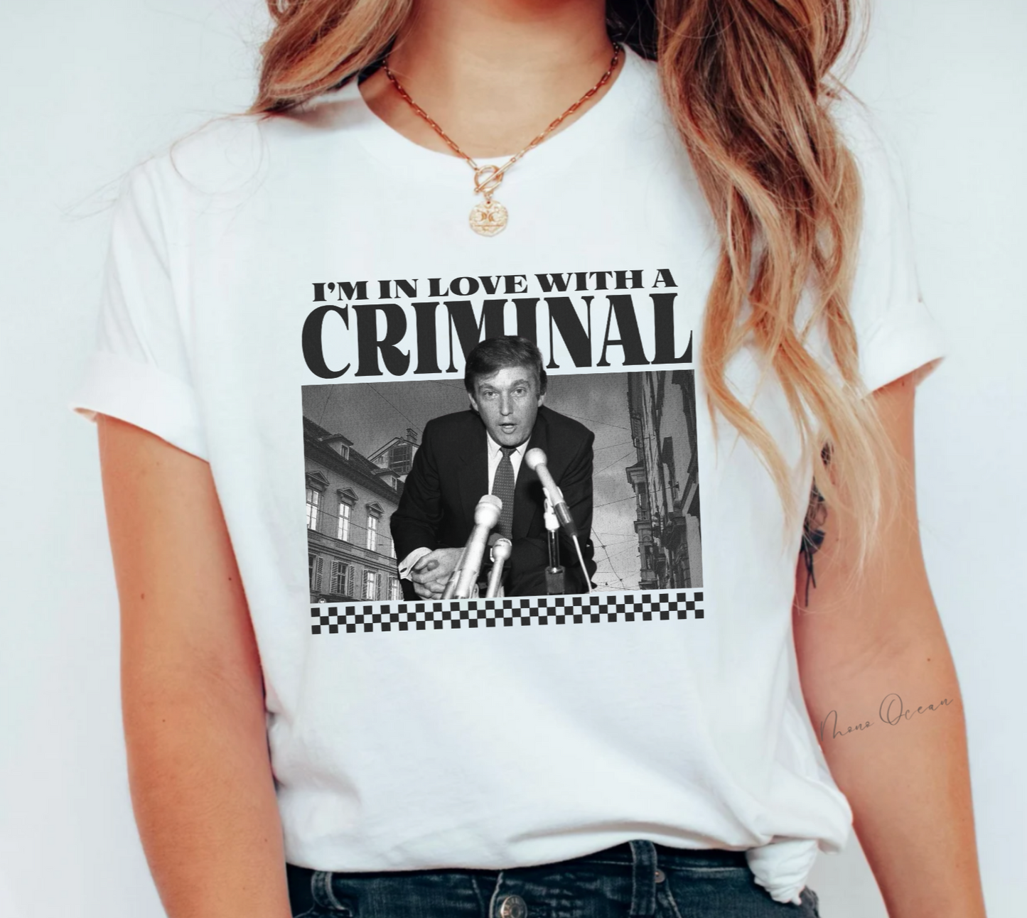 I'M IN LOVE WITH A CRIMINAL - TEE